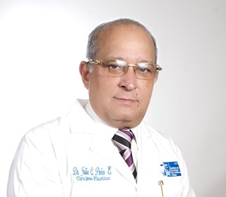Dr. Julio Peña Encarnación